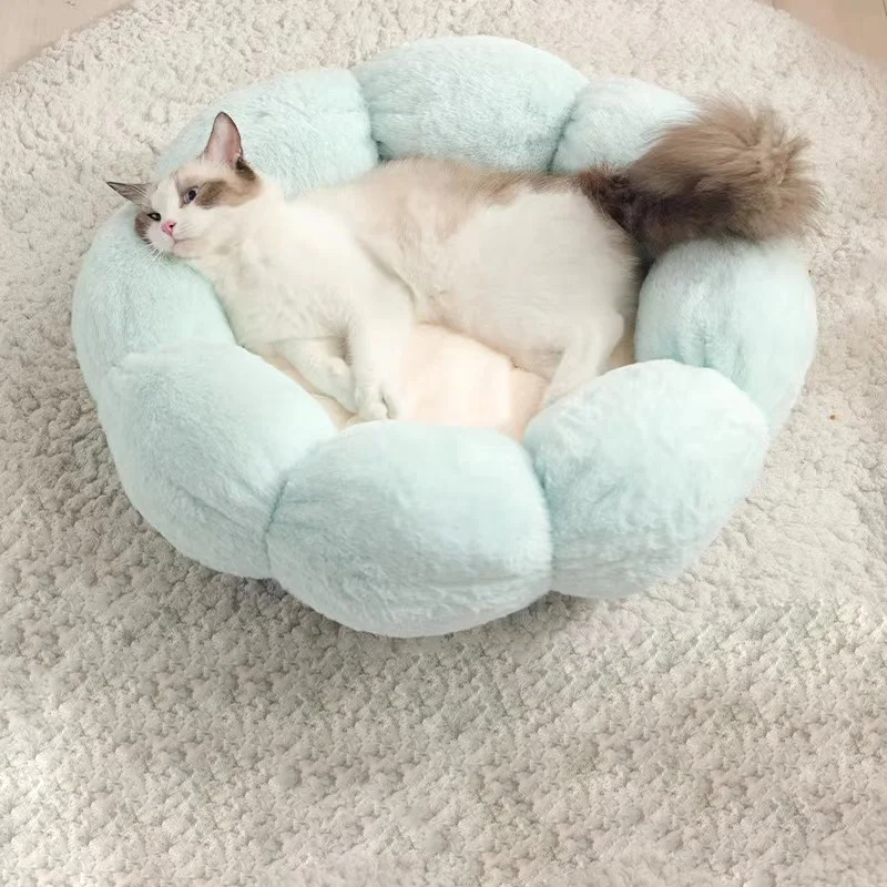 Coussin pour Chat en Forme de Fleur Auto-chauffant Lavable et Universel pour Toutes les Saisons
